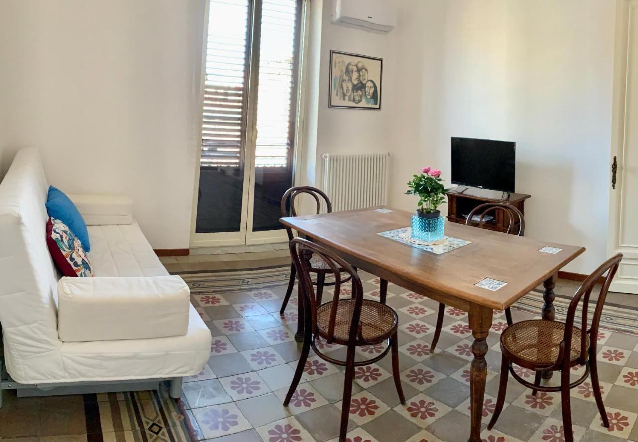 Suite Dreams Politeama Palermo Ngoại thất bức ảnh