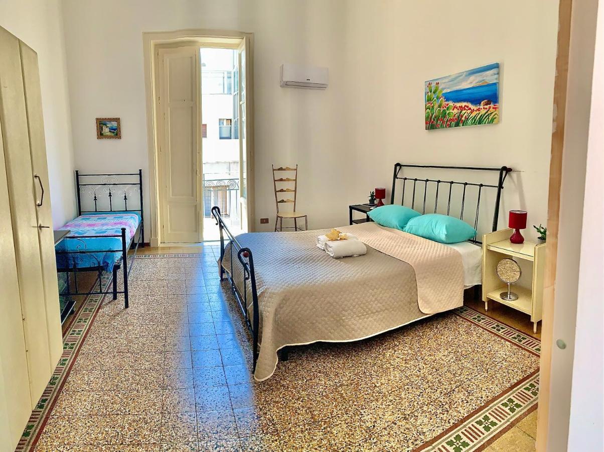 Suite Dreams Politeama Palermo Ngoại thất bức ảnh