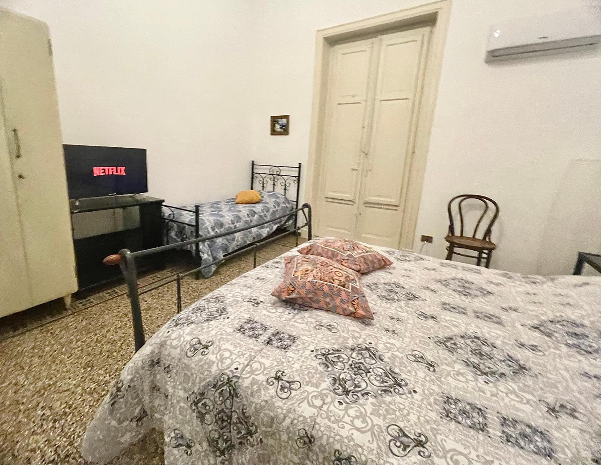 Suite Dreams Politeama Palermo Ngoại thất bức ảnh
