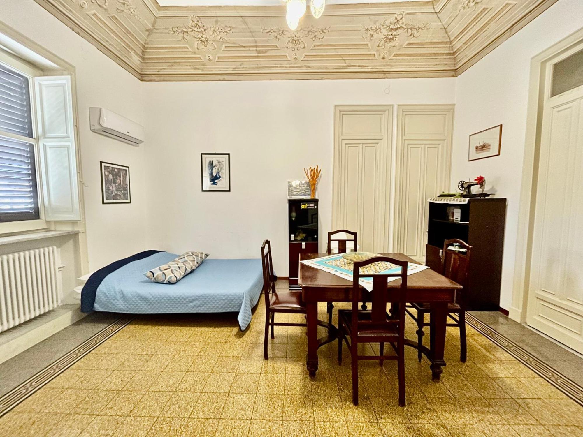 Suite Dreams Politeama Palermo Ngoại thất bức ảnh